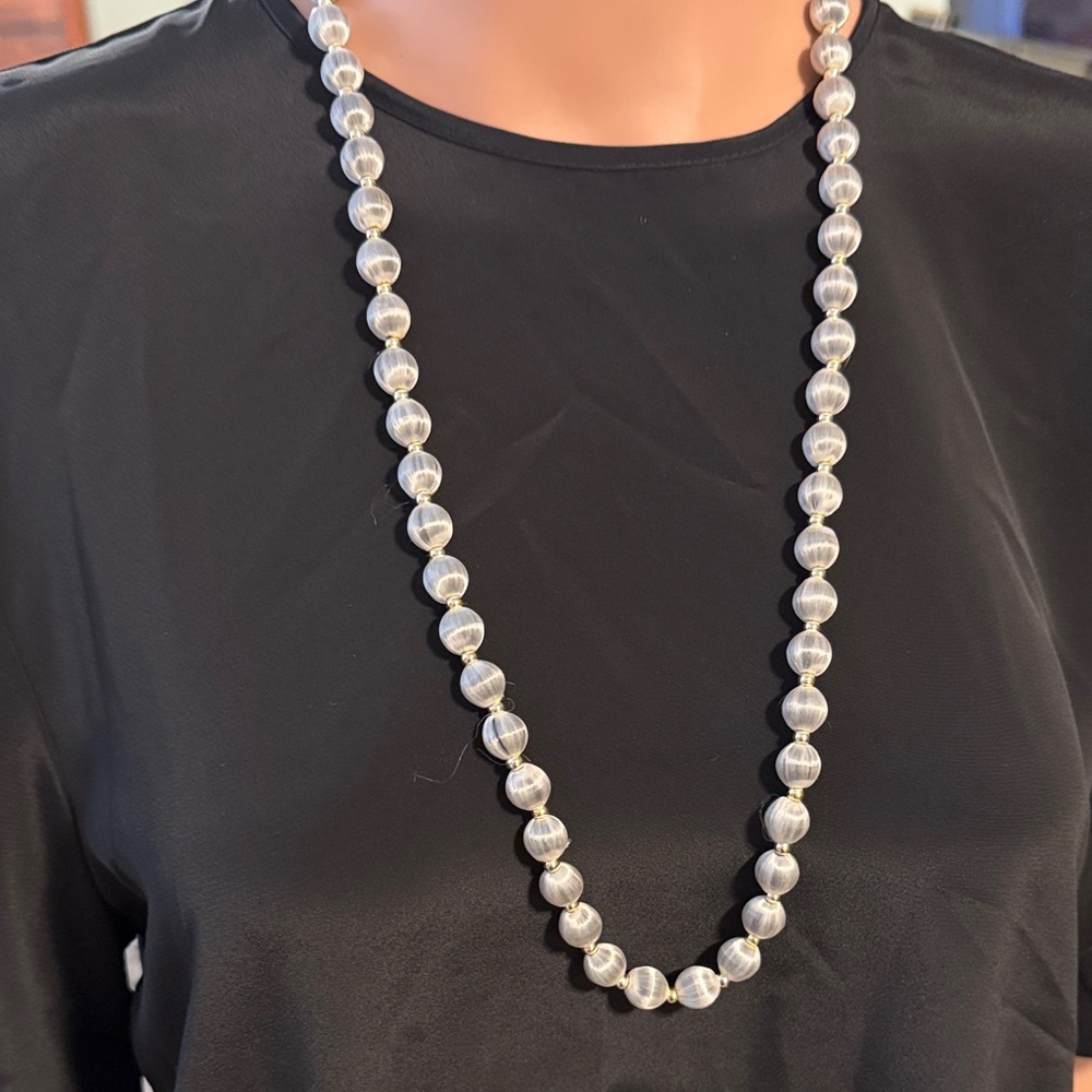 Elegant Silver Beaded Necklace